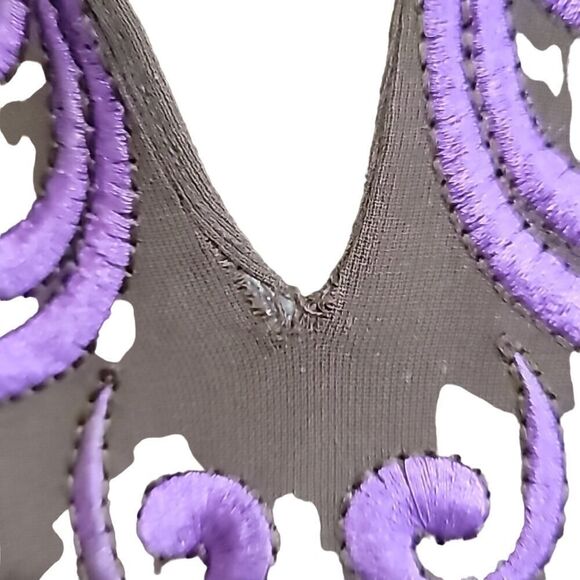 Tory Burch Brown  Wool Tunic Top with Embroidered Details Sz 4 - Picture 9 of 9